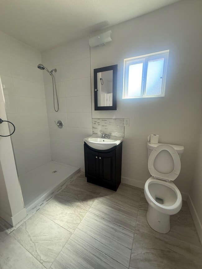 Building Photo - 7820 Old Auburn Rd