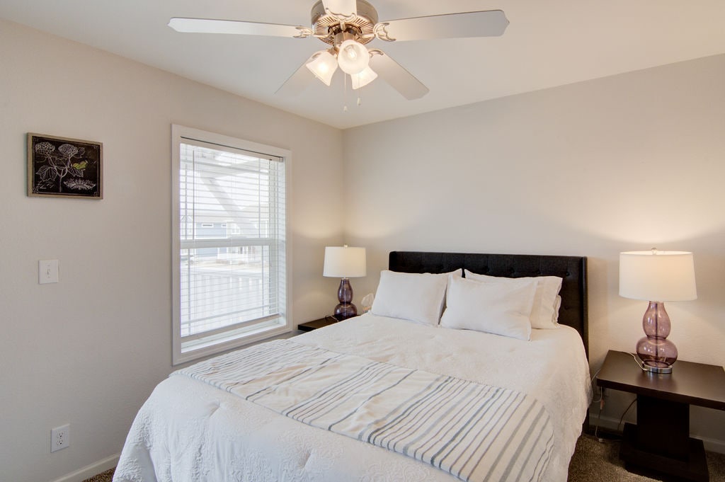 Building Photo - 120 Barnwood Cir