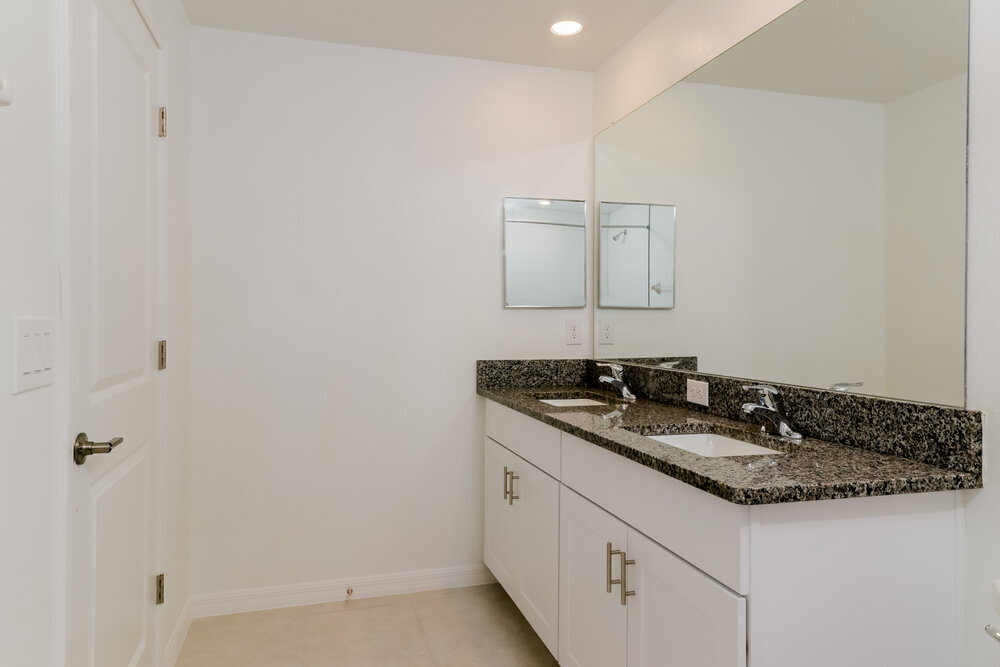 Building Photo - 2145 Great Sapphire Ln