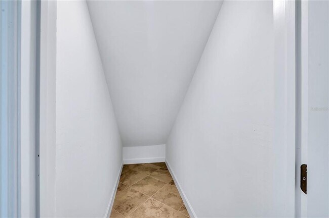Building Photo - 15168 Lyla Ter
