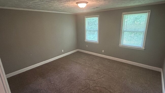 Building Photo - Renovated 3 Bedroom 1  Bath Home for Rent!