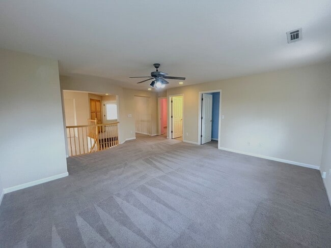 Building Photo - Super Desirable Southwest Reno