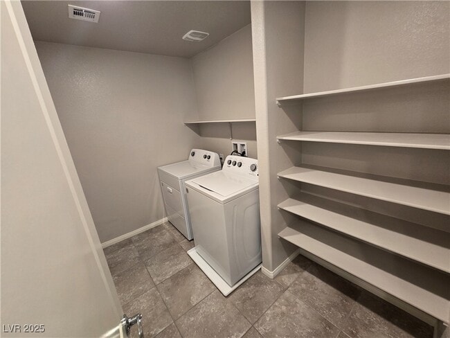 Building Photo - 7448 Red Plumeria Ave