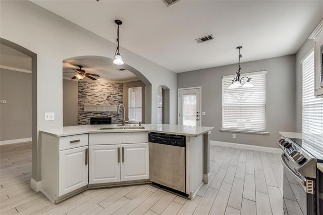 Building Photo - 1625 Mallard Dr