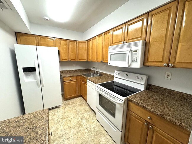 Building Photo - 7310 Mandan Rd