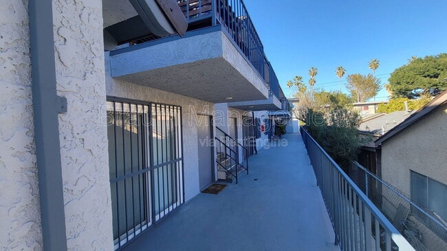 Building Photo - 14801 Delano St