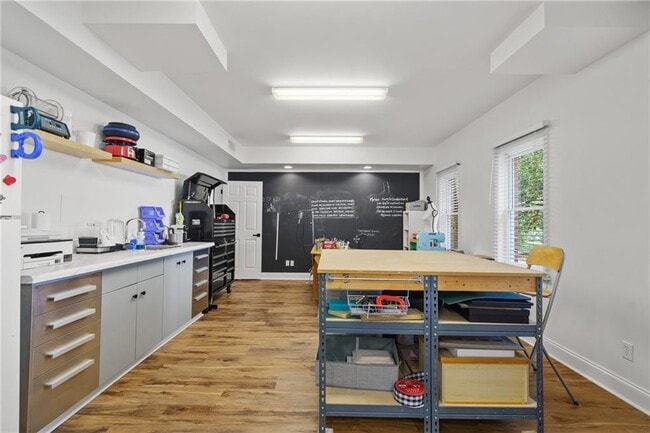 Building Photo - 455 Majestic Cove