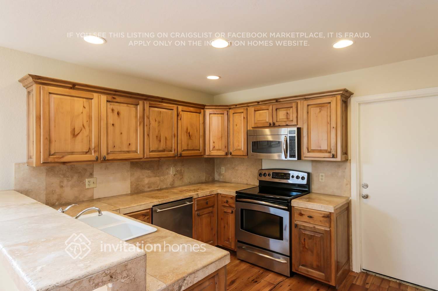 Building Photo - 18285 N 87th Dr