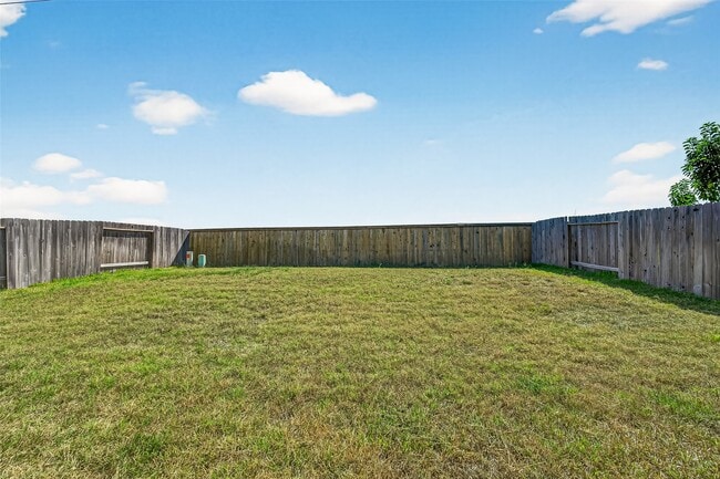 Building Photo - 28611 Hannahs Harbor Ln