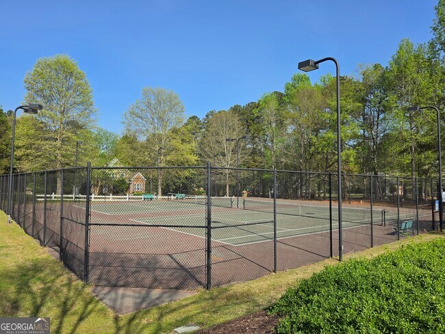 Building Photo - 94 Courtland Dr