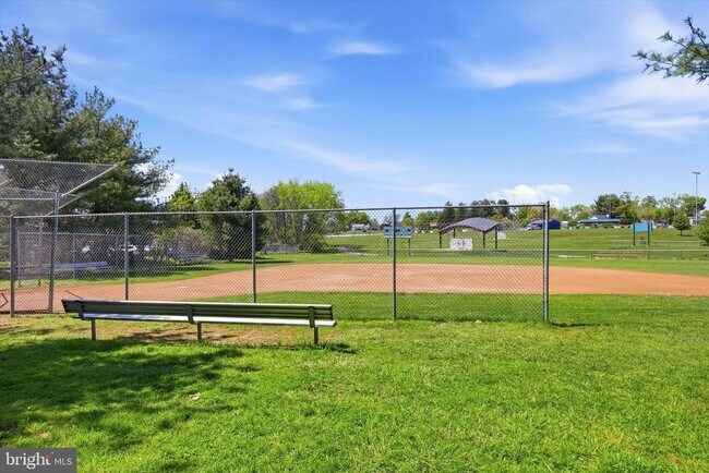 Building Photo - 54 Jefferson Ave