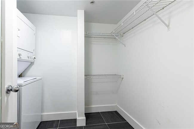 Building Photo - 199 14th St NE