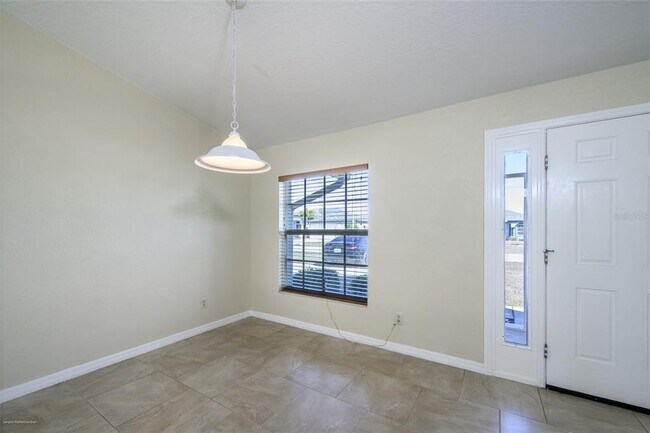 Building Photo - 311 Goiana St