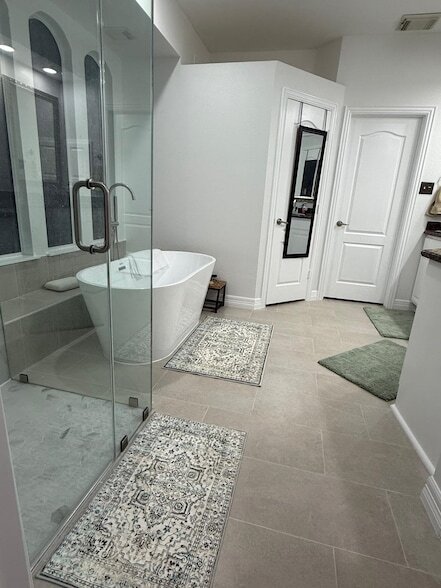 Building Photo - 5615 Ashford Ridge Ln