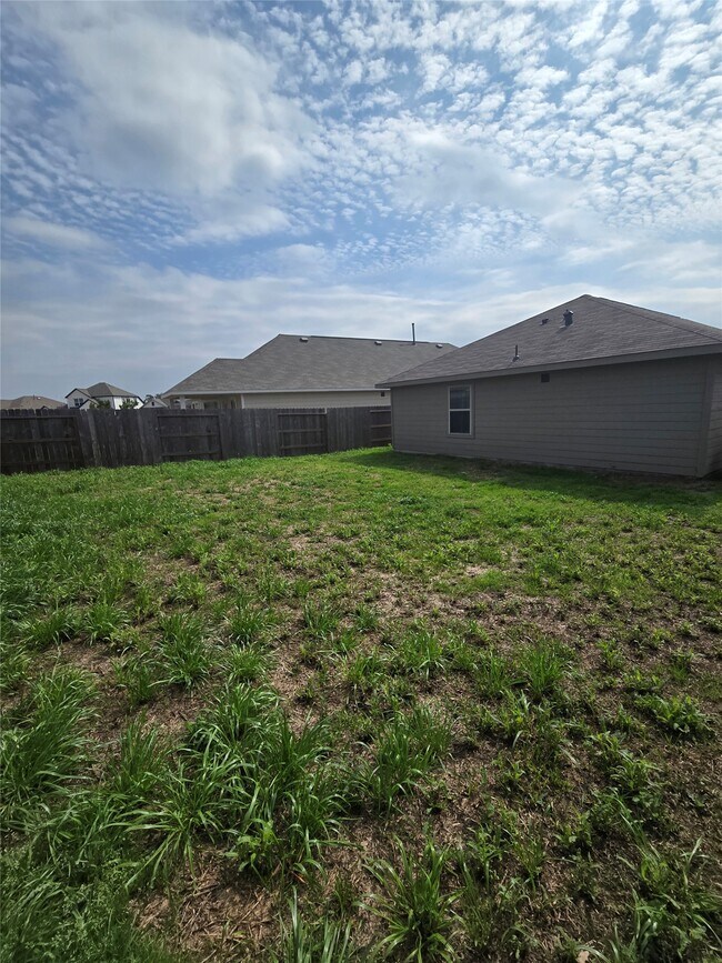 Building Photo - 22559 Serviceberry Br Ct