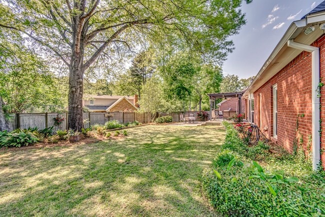 Building Photo - 4 Bed 3.5 bath Home in Ridgeland for Rent!!
