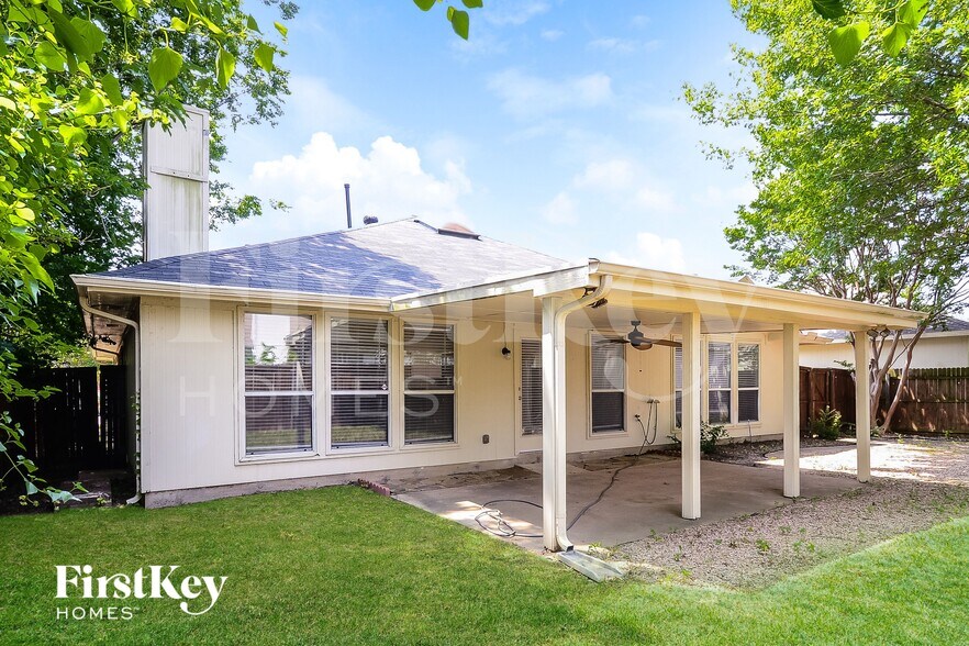 Building Photo - 1012 Windymeadow Ln