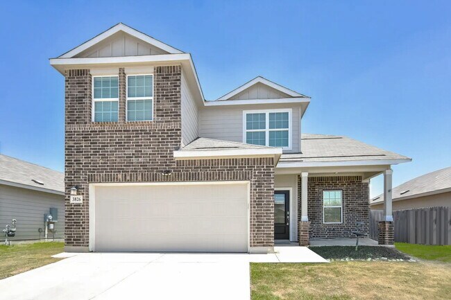 Primary Photo - Spacious 5 Bedroom, 3.5 Bath Home with 2,6...