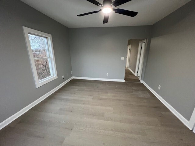 Building Photo - 18 Beach St