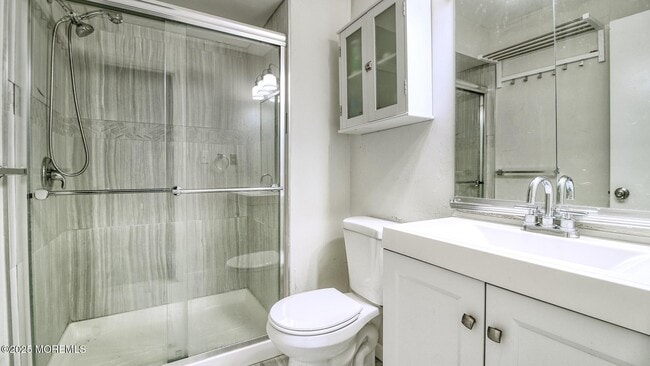 Building Photo - 78 Wyndham Pl