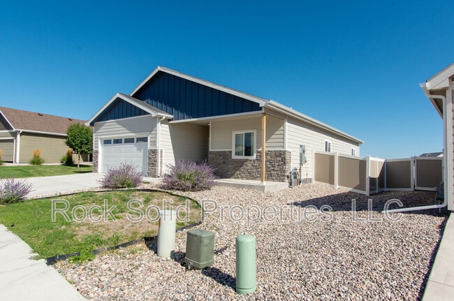 Building Photo - 1308 Rabbit Brush Trl