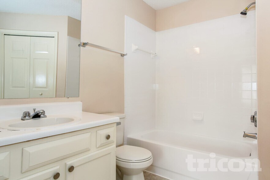 Building Photo - 3119 Kelling St