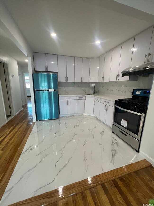 Building Photo - 45-87-87 160th St