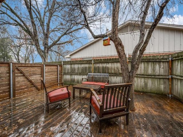 Building Photo - 920 Imperial Dr
