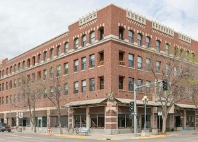 Building Photo - 503 1st Ave N