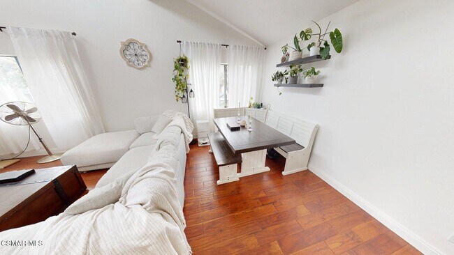 Building Photo - 5123 Longfellow Way