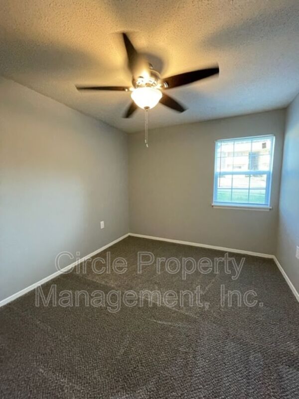 Building Photo - 4034 Hunters Ridge Dr SW