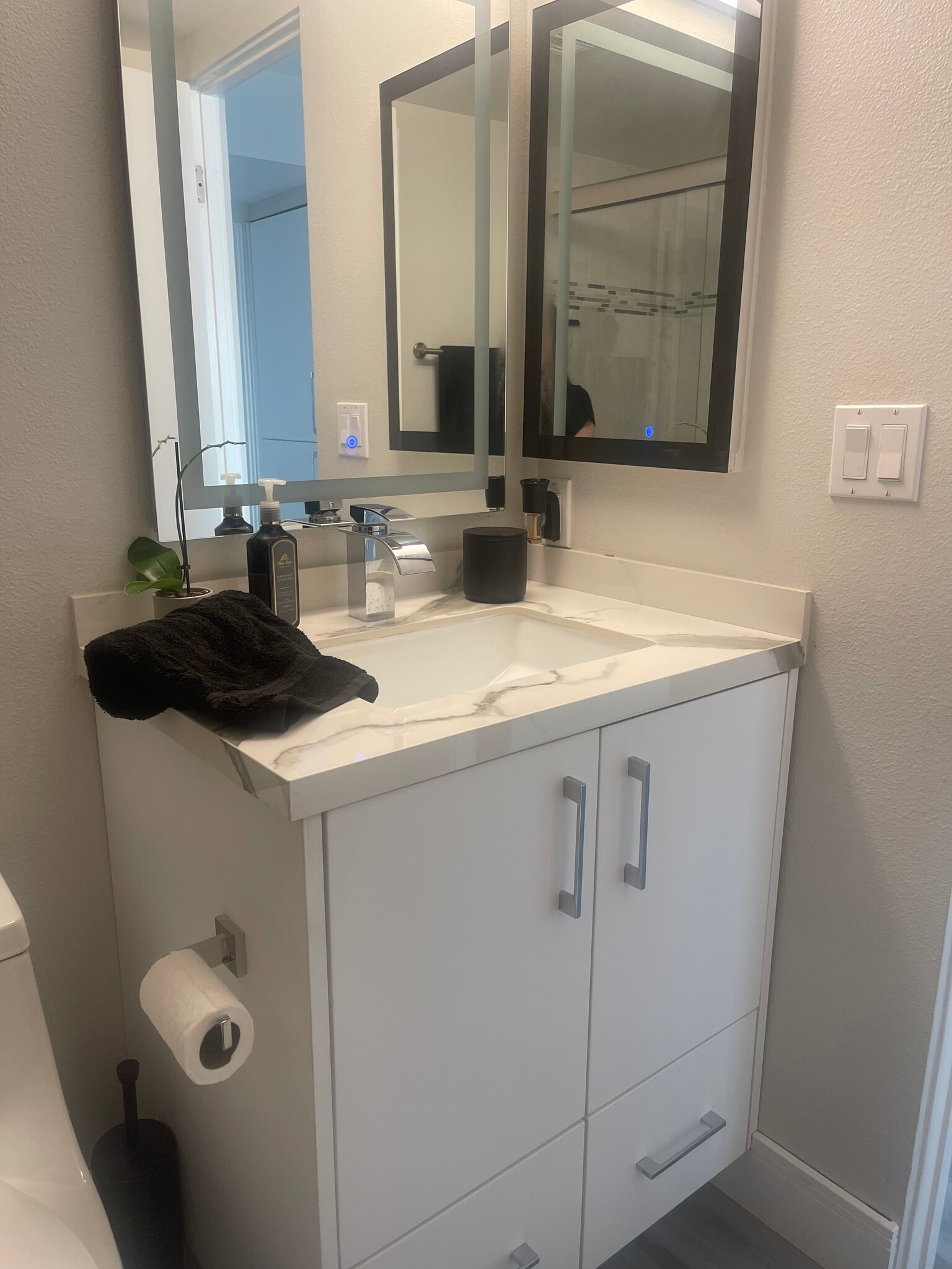 Building Photo - 12522 Montecito Rd