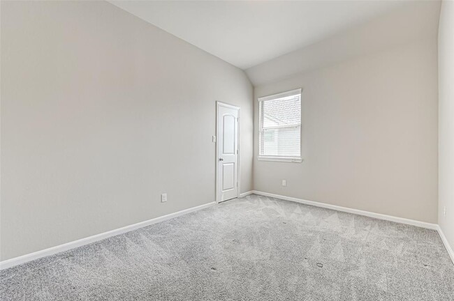 Building Photo - 16235 Rattlesnake Run Trail Trl