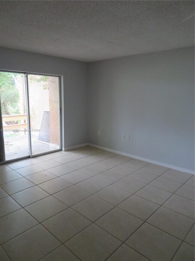 Building Photo - 13878 SW 67th Terrace