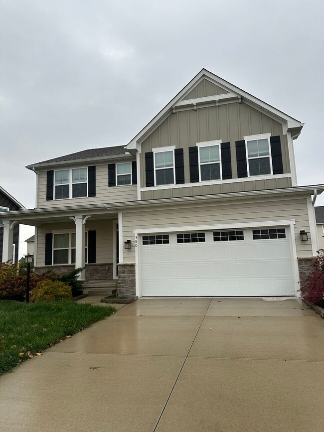 Building Photo - Welcome to this stunning 4-bedroom, 2.5-bathroom home located in the desirable Lewis Center, OH!