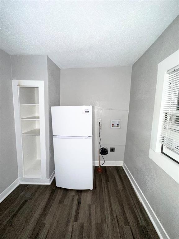 Building Photo - 1401 Collier St