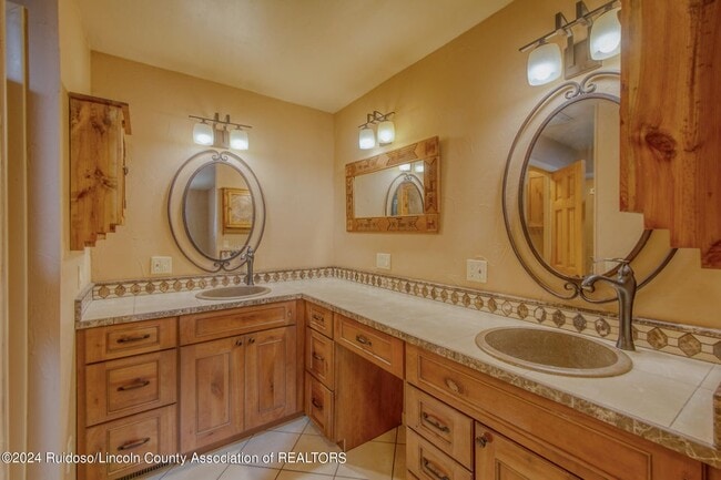 Building Photo - 109 Snowcap Dr
