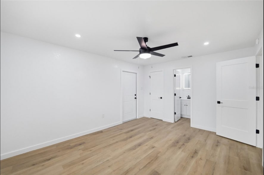 Building Photo - 705 E 126th Ave