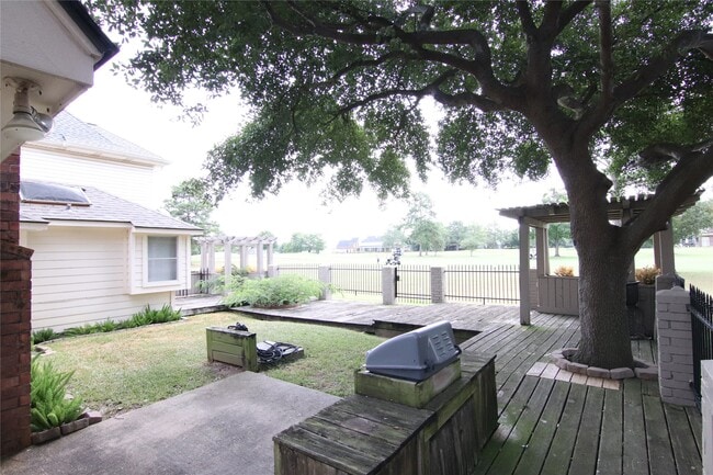 Building Photo - 14423 Sandalfoot St