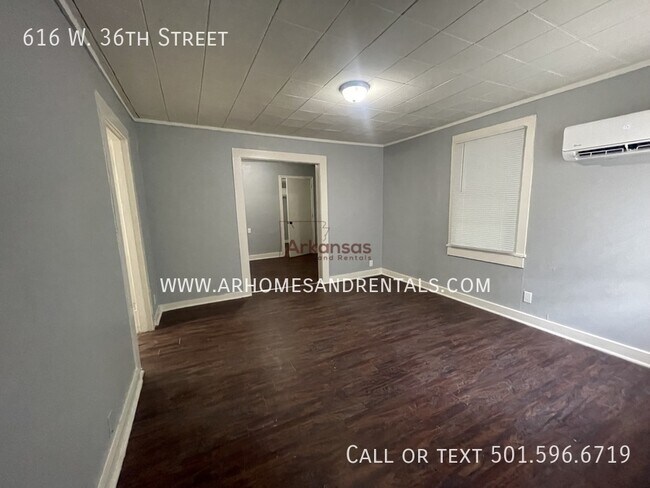 Building Photo - 616 W 36th St