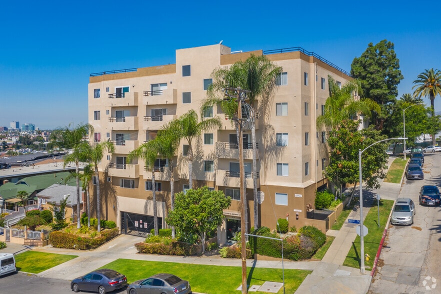 Primary Photo - Hoover Hilltop