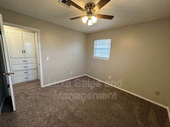 Building Photo - 14843 Tye Brumley St