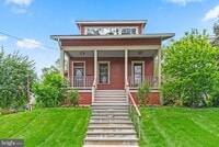 Building Photo - 5213 Cathedral Ave NW