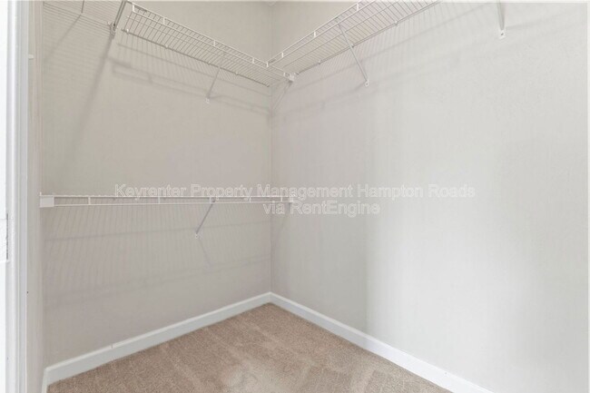 Building Photo - 5129 Maracas Arch