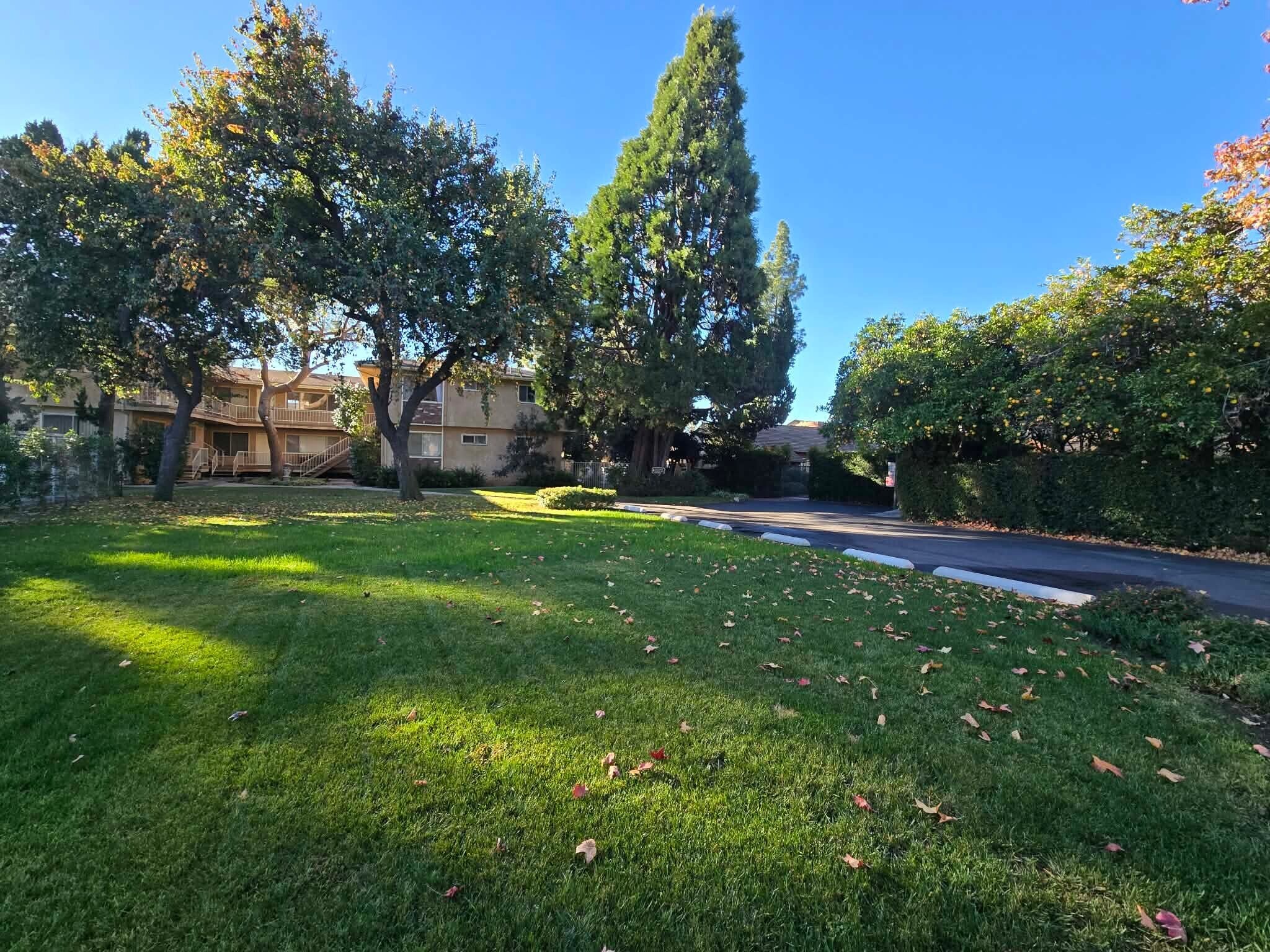 Building Photo - 13530 Leadwell St