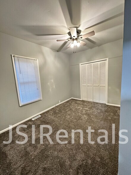 Bedroom 2 - 1704 S Montgomery Ave