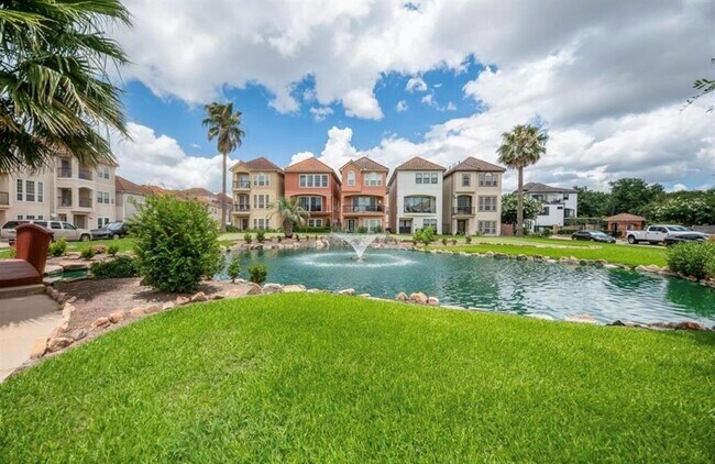 Building Photo - 7103 Windwater Lagoon Dr