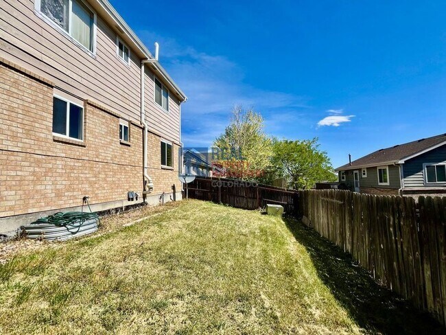 Building Photo - 12200 Monaco Dr
