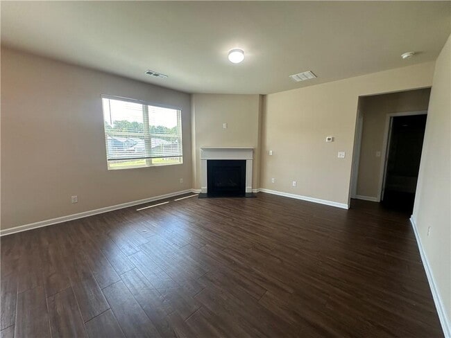 Building Photo - 20 Dandelion Ct