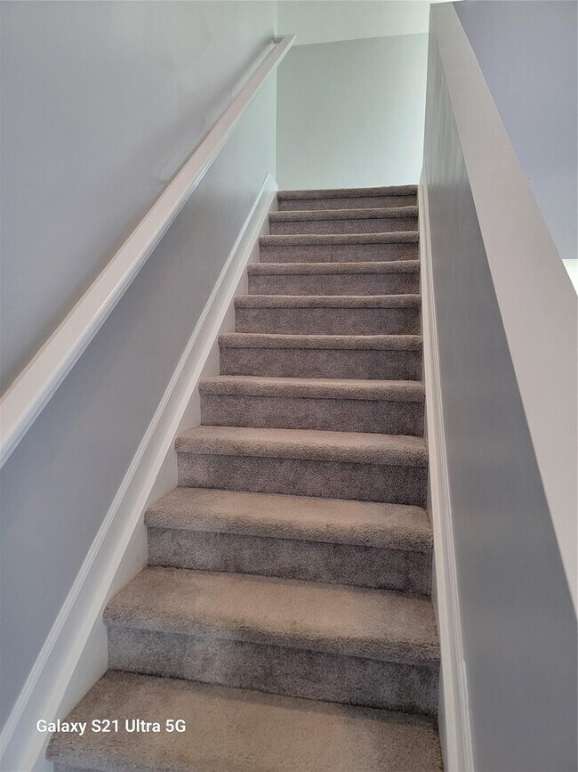 Building Photo - 4518 Dow Ln